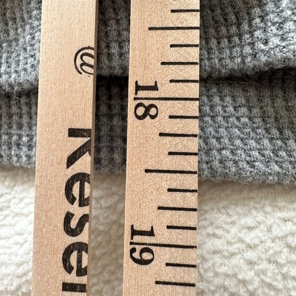 Old Navy Men's Gray Long Sleeve 2 Button Thermal Henley SZ Large - Picture 5 of 8